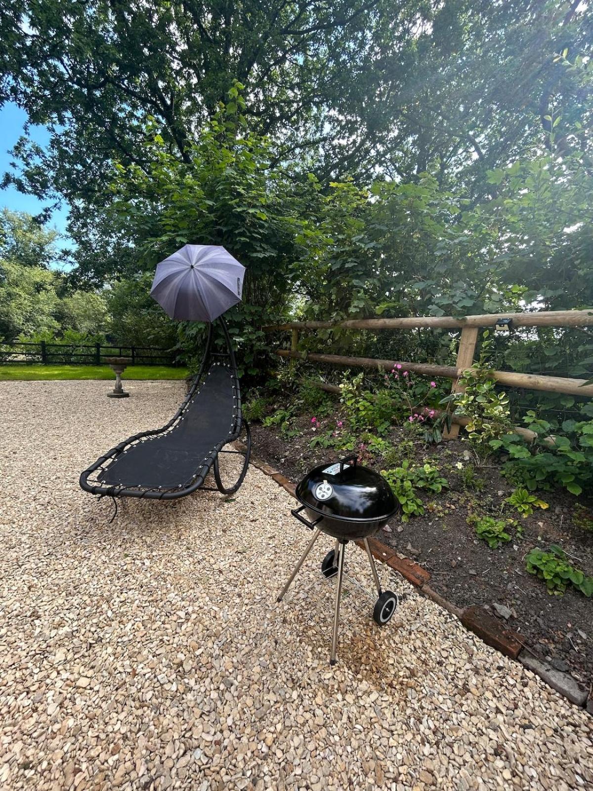 Flying Scotsman Unique Carriage Pet Friendly! Lazy Be Available Upon Request With Additional Cost Of 40 * Bridgend (Wales)